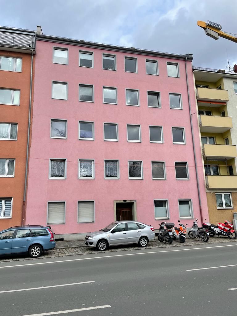 Nürnberg - Mehrfamilienhaus mit 6 Whg und Gewerbeanteil
